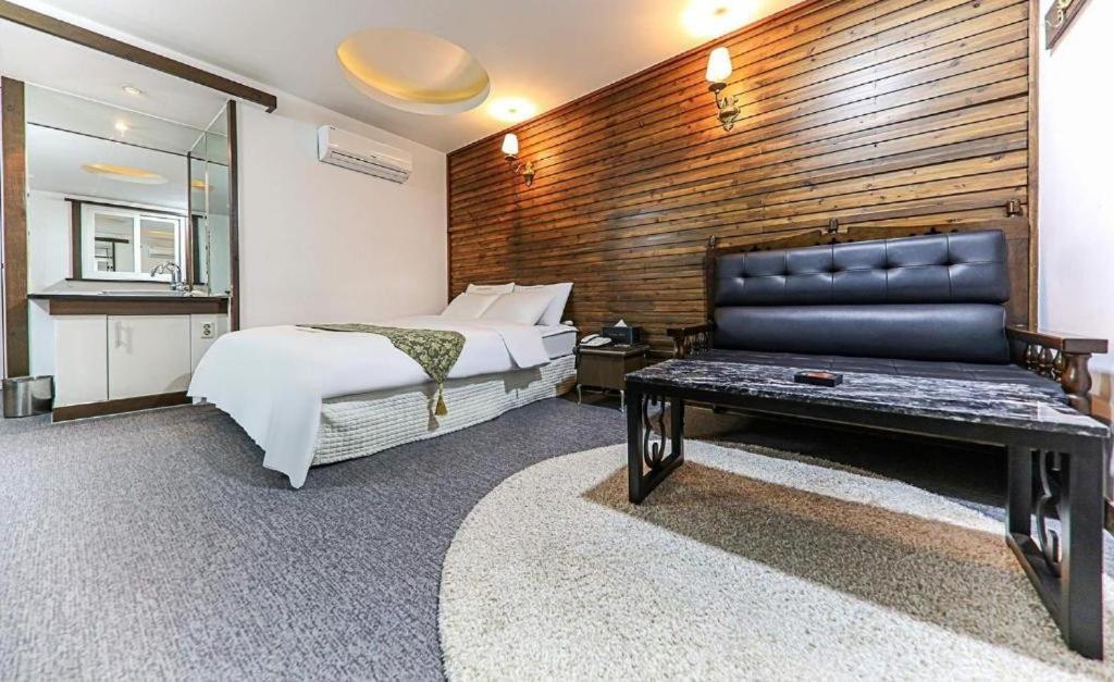 Cheonan Business Hotel Exterior foto